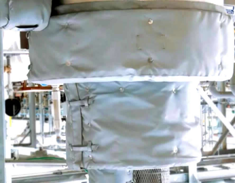 注塑機<a href=http://www.jhauto.cn/e/tags/?tagname=%E4%BF%9D%E6%B8%A9%E9%9A%94%E7%83%AD target=_blank class=infotextkey>保溫隔熱</a>