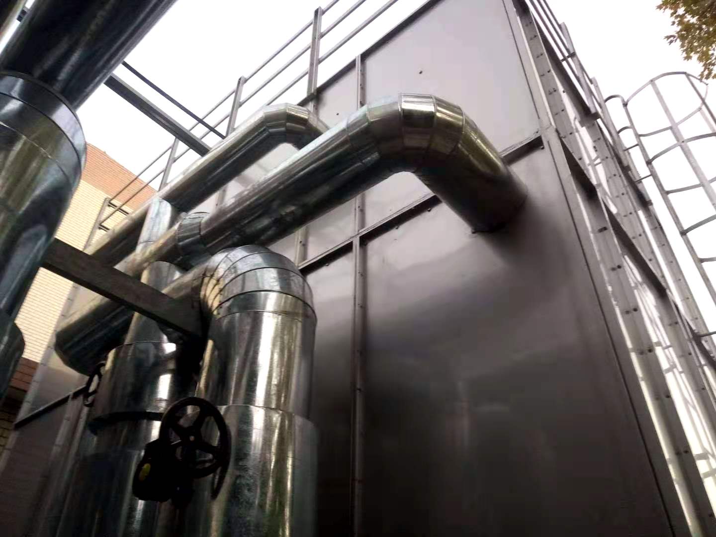 蒸汽<a href=http://www.jhauto.cn/e/tags/?tagname=%E9%98%80%E9%97%A8%E4%BF%9D%E6%B8%A9%E8%A1%A3 target=_blank class=infotextkey><a href=http://www.jhauto.cn/e/tags/?tagname=%E9%98%80%E9%97%A8%E4%BF%9D%E6%B8%A9 target=_blank class=infotextkey>閥門保溫</a>衣</a>