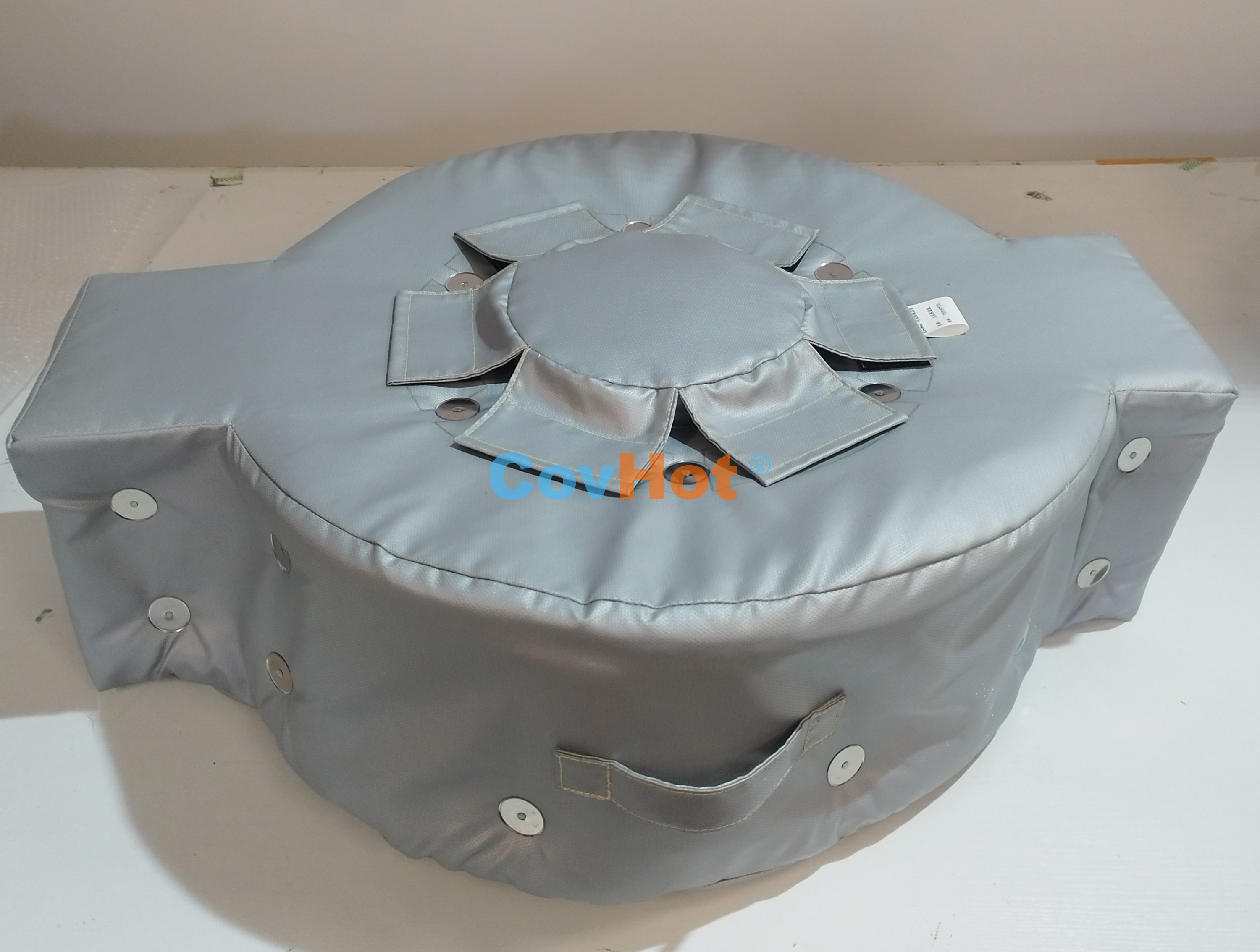 人孔<a href=http://www.jhauto.cn/e/tags/?tagname=%E4%BF%9D%E6%B8%A9%E9%9A%94%E7%83%AD target=_blank class=infotextkey>保溫隔熱</a>,可拆卸工業<a href=http://www.jhauto.cn/e/tags/?tagname=%E8%AE%BE%E5%A4%87%E4%BF%9D%E6%B8%A9 target=_blank class=infotextkey>設備保溫</a>套